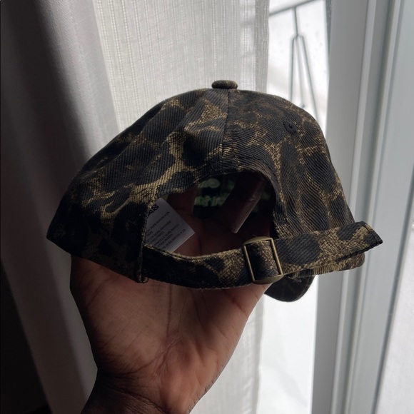 Leopard hat/cap - Picture 4 of 4